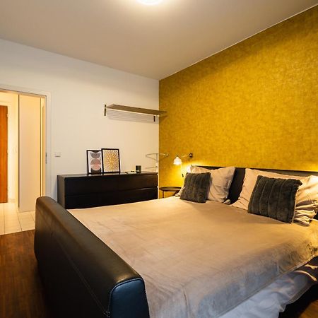 Auriapartments Karlin 2Kk S Terasou A Parkovanim Prague Exterior photo