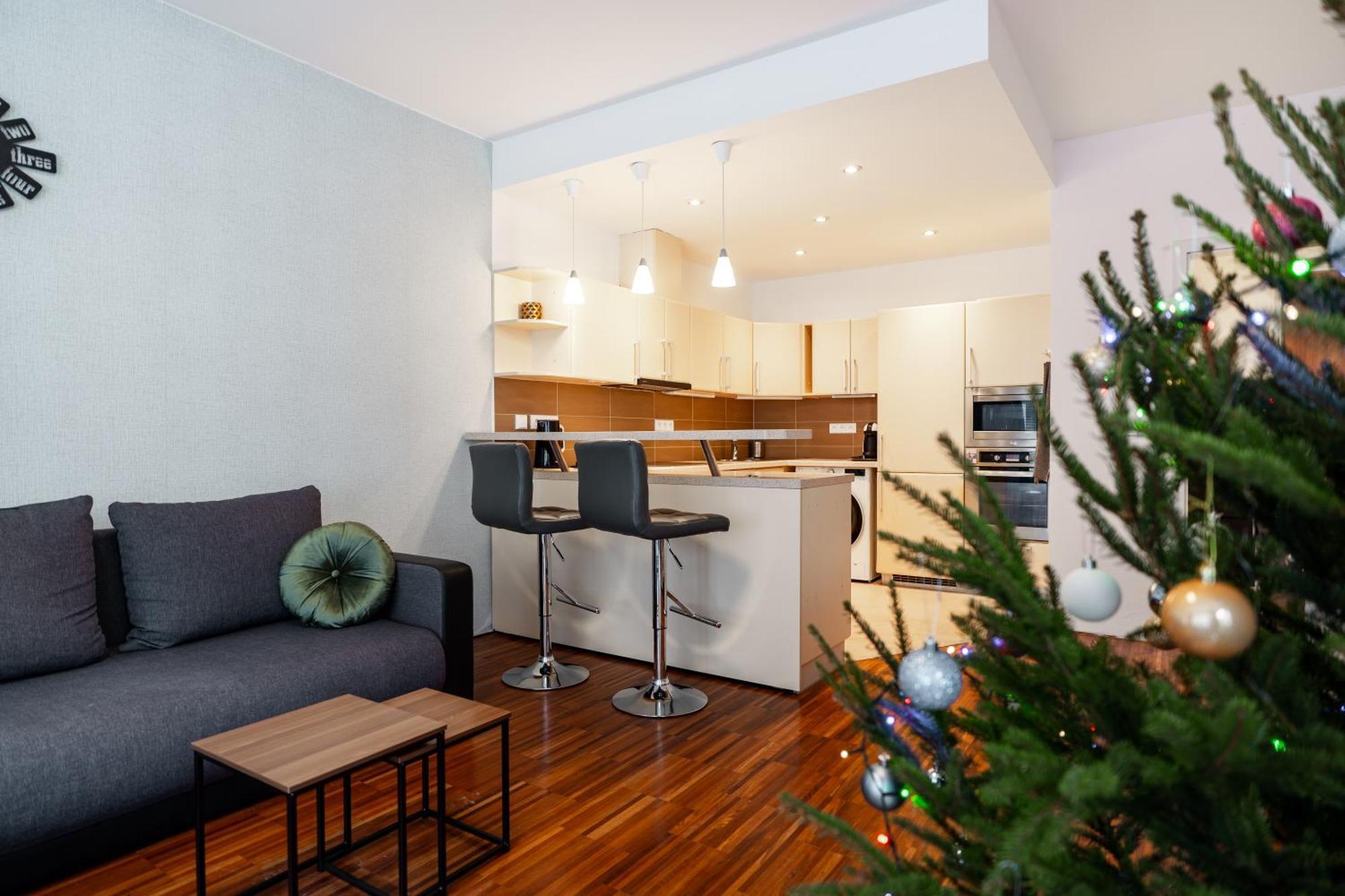 Auriapartments Karlin 2Kk S Terasou A Parkovanim Prague Exterior photo